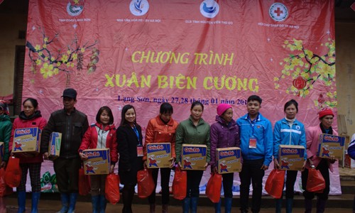 Xuân Biên Cương – Tết ấm tình người Xuân Biên Cương – Tết ấm tình người