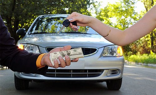 Những chính sách nổi bật có hiệu lực từ tháng 2 Từ ngày 12/2 bán xe không phải thông báo với công an. Ảnh minh họa
