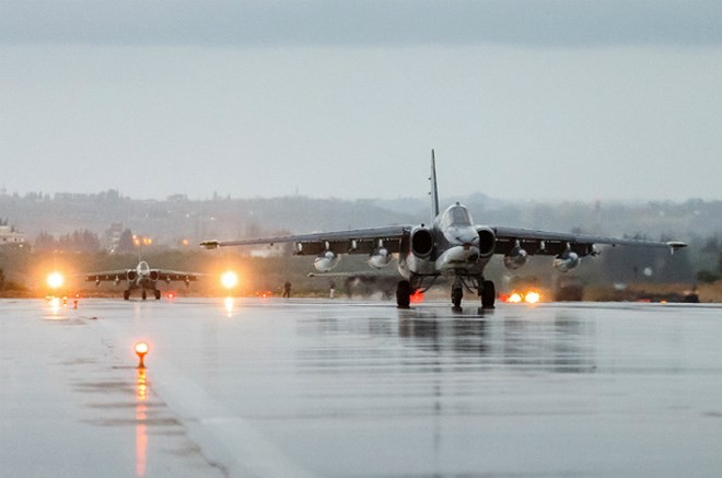 Hé lộ xuất xứ tên lửa bắn hạ máy bay Su-25 của không quân Nga Các máy bay cường kích Su-25 của Nga. (Nguồn: Lenta)