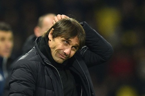 CĐV Chelsea van nài tỷ phú Abramovich sa thải HLV Conte Conte rất dễ bị sa thải sau trận thua Watford. Ảnh: PA.