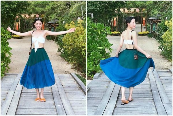 'Bản sao' Tâm Tít diện bikini, khoe eo kiến càng nhỏ xíu 'Bản sao' Tâm Tít diện bikini, khoe eo kiến càng nhỏ xíu
