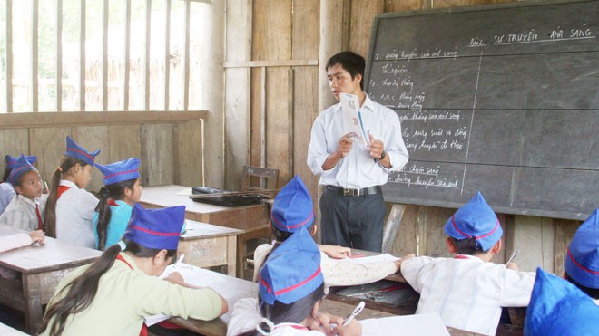 Kỳ vọng tuyển sinh 2018: Người giỏi có dám vào sư phạm? Muốn học sinh giỏi vào sư phạm nên có chính sách đãi ngộ hấp dẫn.