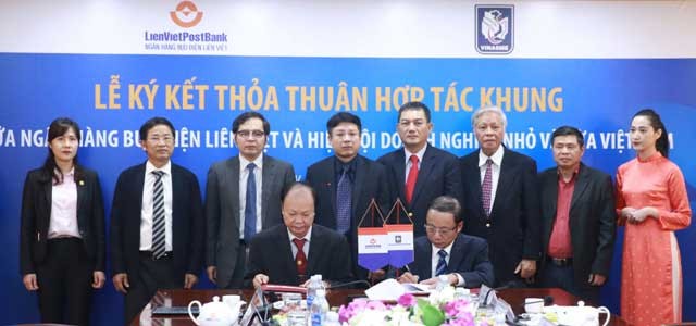 Lienvietpostbank ký kết với hiệp hội doanh nghiệp nhỏ và vừa Lienvietpostbank ký kết với hiệp hội doanh nghiệp nhỏ và vừa
