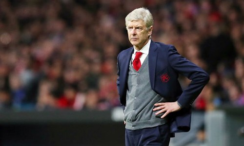 Vỡ mộng Europa League, Wenger cân nhắc giải nghệ? HLV Arsene Wenger không dễ vượt qua nỗi thất vọng sau đoạn kết buồn cùng Arsenal. Ảnh: Getty Images