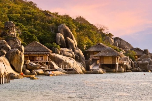 Tham vọng đứng đầu nhấn chìm ông chủ Six Senses Ninh Vân Bay Six Senses Ninh Vân Bay được các cổ đông yêu cầu ban lãnh đạo không được bán trong bất kỳ hoàn cảnh nào.