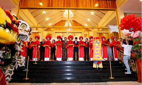 Tưng bừng khai trương Khách sạn Ladalat tại Đà Lạt Tưng bừng khai trương Khách sạn Ladalat tại Đà Lạt