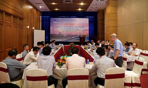 Hội thảo Phương án giãn tần suất bảo dưỡng tổng thể NMLD Dung Quất Toàn cảnh Hội thảo Phương án giãn tần suất bảo dưỡng tổng thể NMLD Dung Quất