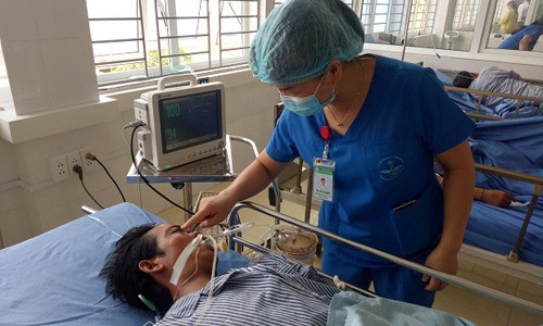 Nhậu thâu đêm suốt sáng, người đàn ông ở Sơn La nguy kịch Nhậu thâu đêm suốt sáng, người đàn ông ở Sơn La nguy kịch