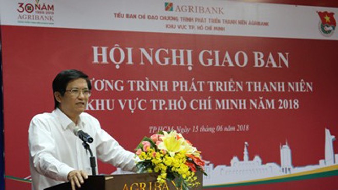 Thanh niên Agribank khu vực TP.HCM: xung kích, tình nguyện, sáng tạo Đồng chí Trần Ngọc Hải – Trưởng tiểu ban chỉ đạo, Trưởng VPĐD KV miền Nam phát biểu chỉ đạo tại Hội nghị