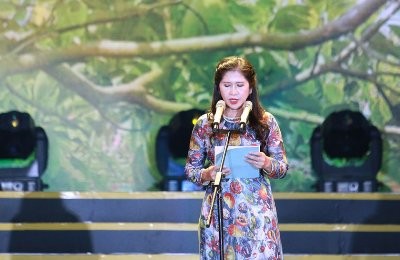 Agribank nhà tài trợ kim cương chương trình “Đăk Nông – Mùa Bơ chín Đồng chí Tôn Thị Ngọc Hạnh - TUV, Phó Chủ tịch UBND tỉnh,
Trưởng Ban tổ chức Chương trình "Đắk Nông - Mùa bơ chín" phát biểu khai mạc chương trình
