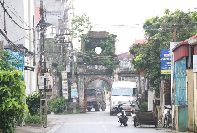 Chuyện kỳ lạ về hai giếng cổ nghìn năm không cạn nước ở Hưng Yên Cách Hà Nội không xa, làng Xuân Cầu vẫn giữ được nét cổ kính nhờ những công trình kiến trúc cổ
