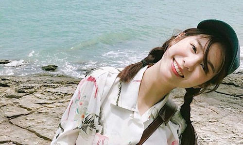 'Sống ảo' như hot girl số một Thái Lan: Đứng đâu cũng có ảnh đẹp Pimtha được biết đến là hot girl số một Thái Lan.