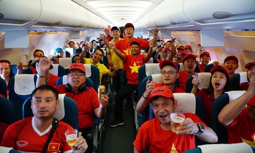 Chuyến bay thẳng cho CĐV đến Indonesia xem bán kết Chuyến bay thẳng cho CĐV đến Indonesia xem bán kết