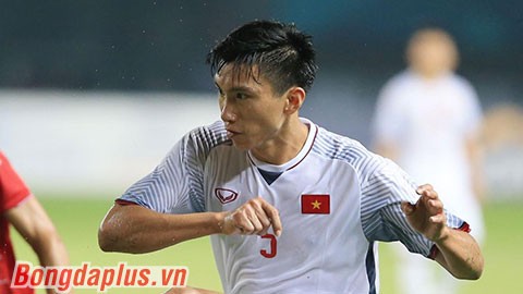 Ai thay Văn Hậu đối đầu Son Heung-Min? Ai thay Văn Hậu đối đầu Son Heung-Min?