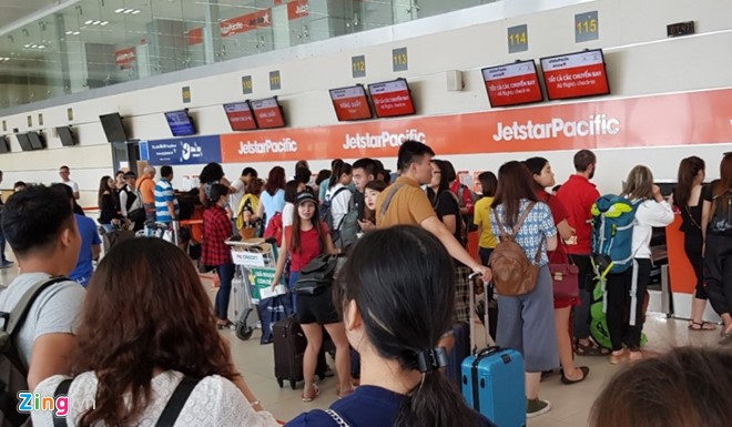 Giá vé máy bay dịp 2/9 không tăng mạnh Khác với mọi năm, vé máy bay sát dịp lễ 2/9 năm nay không tăng giá mạnh . Ảnh: Ngô Minh.