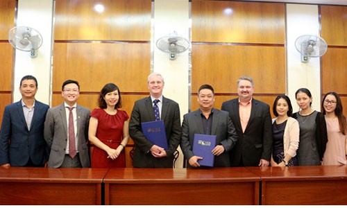 Hợp tác phát triển cho sinh viên giữa ICAEW và Đại học Kinh tế TP.HCM Hợp tác phát triển cho sinh viên giữa ICAEW và Đại học Kinh tế TP.HCM