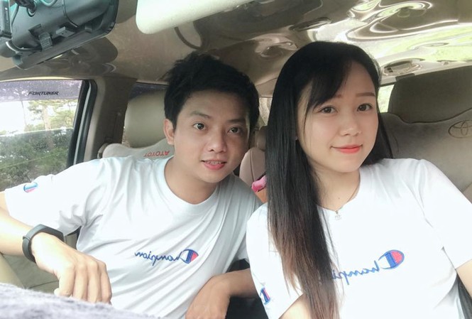 Cặp 9X Cần Thơ quen nhau nhờ bình luận dạo, yêu 30 ngày đã cưới Quen nhau nhờ các bình luận trên Facebook, chuyện kết hôn sau một tháng yêu của đôi trẻ Cần Thơ khiến nhiều người bất ngờ.