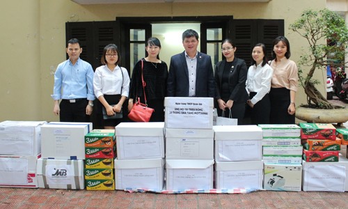 MB trao và tặng quà chương trình Mottainai 2018 MB trao và tặng quà chương trình Mottainai 2018