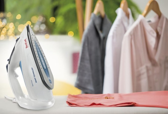 Tefal giới thiệu bàn ủi hơi nước thế hệ mới Chỉ với 2.200.000 đồng, người tiêu dùng có thể sở hữu ngay bàn ủi hơi nước Tefal Smart Protect với công nghệ mặt đế Durilium Airglide