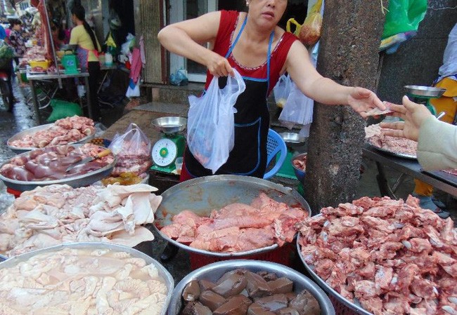 Người dân cần tẩy chay thực phẩm bẩn Người dân cần tẩy chay thực phẩm bẩn