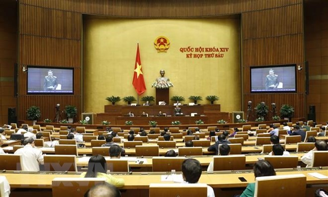 Quốc hội thảo luận dự án Luật Đặc xá và Luật Chăn nuôi (Ảnh: Doãn Tấn/TTXVN)