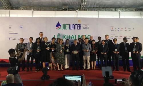 Vietwater 2018 – 10 năm đồng hành cùng ngành cấp thoát nước Vietwater 2018 – 10 năm đồng hành cùng ngành cấp thoát nước
