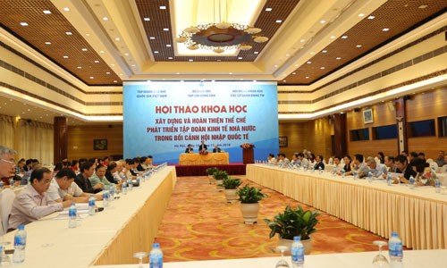Hoàn thiện thể chế phát triển tập đoàn kinh tế nhà nước Toàn cảnh Hội thảo