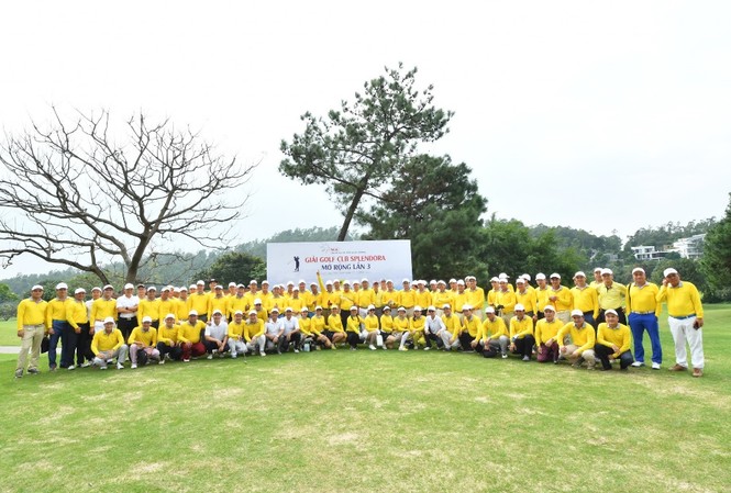 Golfer Nguyễn Quốc Mến bảo vệ thành công ngôi vô địch giải SGC mở rộng Golfer Nguyễn Quốc Mến bảo vệ thành công ngôi vô địch giải SGC mở rộng