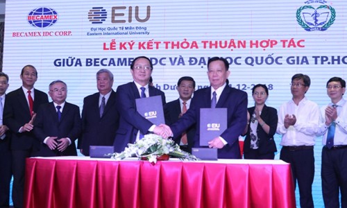 Becamex IDC hợp tác với ĐH Quốc gia hướng đến thành phố thông minh Becamex IDC ký hợp tác với ĐH Quốc gia TP.HCM
