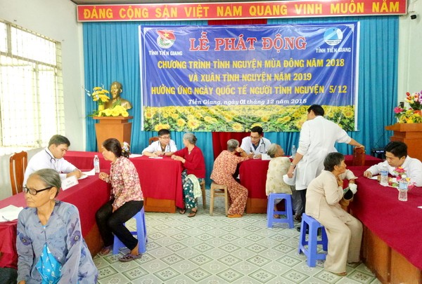 BẢN TIN THANH NIÊN:Phát động chương trình Xuân tình nguyện 2019 Khám bệnh, phát thuốc, tặng quà cho người dân