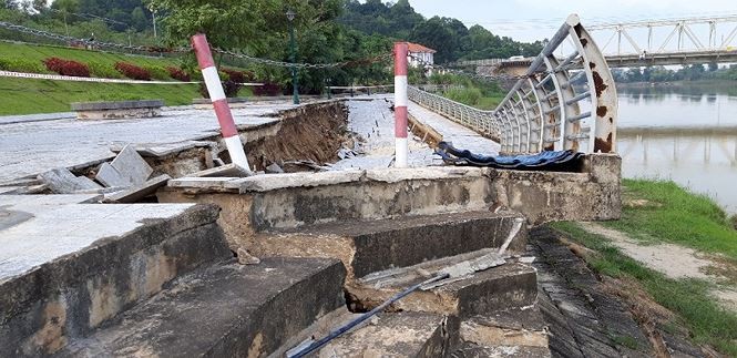Vì sao kinh phí khắc phục bờ kè hơn 100 tỷ lên đến 34 tỷ? Hiện trường sạt lở