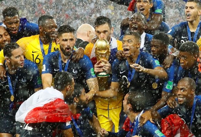 Vô địch World Cup 2018, thầy trò Deschamps cùng nhau lập kỷ lục Vô địch World Cup 2018, thầy trò Deschamps cùng nhau lập kỷ lục