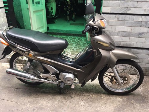 Honda Future đời 2001 giá 35 triệu đắt hơn xe mới Honda Future đời 2001 giá 35 triệu đắt hơn xe mới