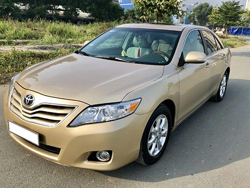 Vắng ôtô nhập khẩu, xe cũ được dịp tăng giá tại Việt Nam Vắng ôtô nhập khẩu, xe cũ được dịp tăng giá tại Việt Nam