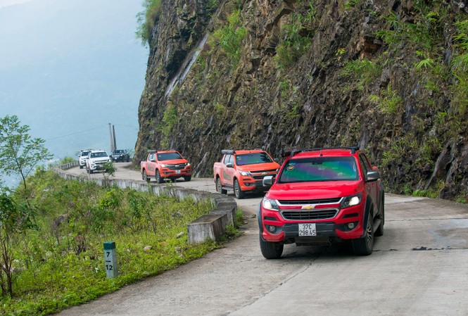 Chinh phục 3 cột mốc biên giới với Chevrolet Colorado 2018 Chinh phục 3 cột mốc biên giới với Chevrolet Colorado 2018