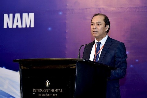 ASEAN chặng đường sau 50 năm và Việt Nam Thứ trưởng Bộ Ngoại giao Nguyễn Quốc Dũng, Trưởng SOM ASEAN-Việt Nam phát biểu tại tọa đàm. Ảnh: PV