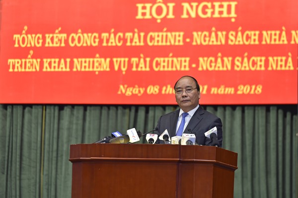 Nhóm lợi ích 'làm phép' với tài sản công Thủ tướng yêu cầu Bộ Tài chính xây dựng chính sách thuế dài hạn và bảo vệ người nộp thuế, không chỉ lo tăng thuế.