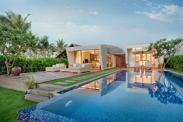 Du khách Việt chọn các chuyến đi chơi gần trong dịp lễ 30/4 - 1/5 Naman Retreat Resort (Đà Nẵng)
