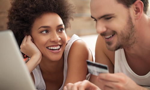 Muốn giàu, phải cưới đúng người Ảnh minh họa: Internet
