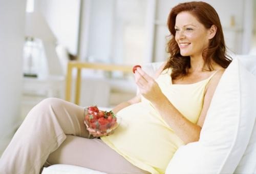 Hãy làm theo chỉ dẫn sau của chuyên gia để con bạn sinh ra thông minh Ảnh minh họa: Internet