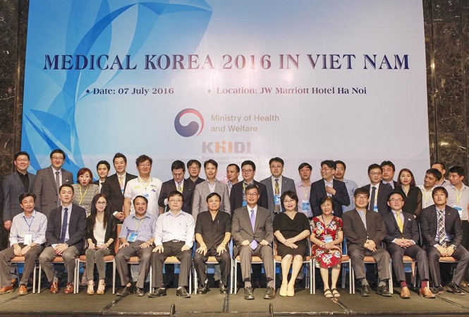 Đẩy mạnh hợp tác y tế Việt Nam và Hàn Quốc Các đại biểu tại buổi hội thảo