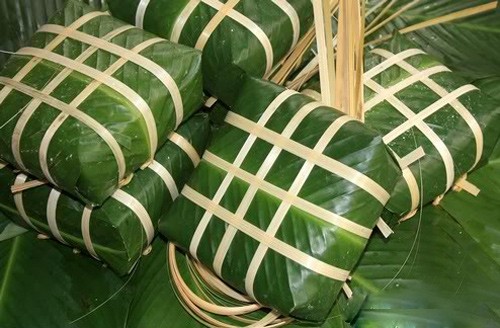 Cách nhận biết bánh chưng luộc bằng pin độc hại Ảnh minh họa: Internet