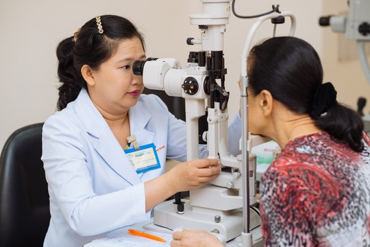 Mắt sẽ mù nếu có những dấu hiệu sau đây không được chữa kịp thời Nếu mắt có những dấu hiệu bất thường, cần đến khám ngay tại các bệnh viện chuyên khoa. Ảnh minh hoạ: Internet