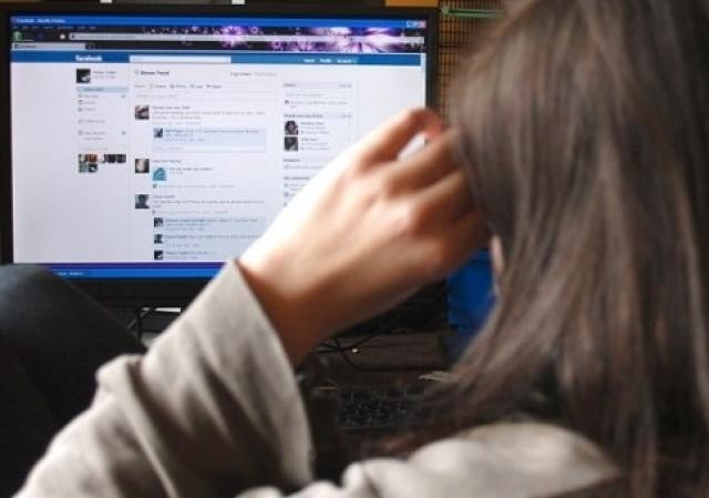 Gia đình “đánh thuốc mê” đưa nữ sinh trầm cảm vì nghiện mạng vào BV Ảnh minh hoạ: Internet