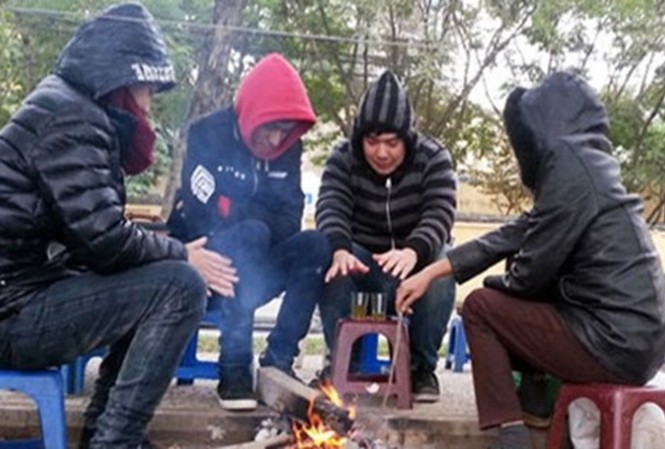 Những bệnh nguy hiểm có thể mất mạng khi trời lạnh Trời lạnh nên cảnh giác với những bệnh cực kỳ nguy hiểm như đột quỵ, hạ thân nhiệt, viêm phổi,,,