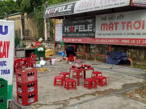 Mâu thuẫn từ chỗ nhậu, nam thanh niên bị đâm chết lúc rạng sáng Khu vực nhậu vỉa hè đường Lê Quý Đôn, Huế - nơi xảy ra vụ việc dẫn đến án mạng chết người rạng sáng 14/7