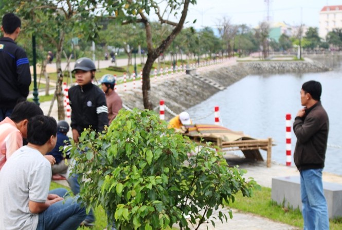 Phát hiện thi thể người đàn ông trên hồ điều hòa Hồ điều hòa Nguyễn Du nơi phát hiện thi thể người đàn ông