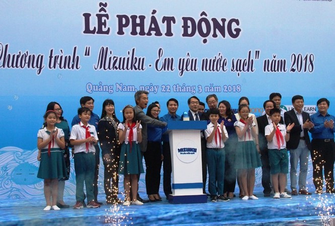 Việt Nam có khoảng 9.000 người tử vong mỗi năm vì nguồn nước Việt Nam có khoảng 9.000 người tử vong mỗi năm vì nguồn nước