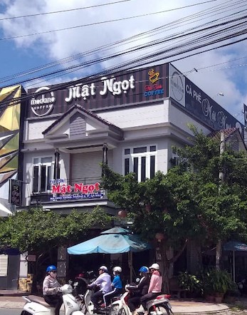 Buồn chuyện gia đình, treo cổ tự tử Buồn chuyện gia đình, treo cổ tự tử