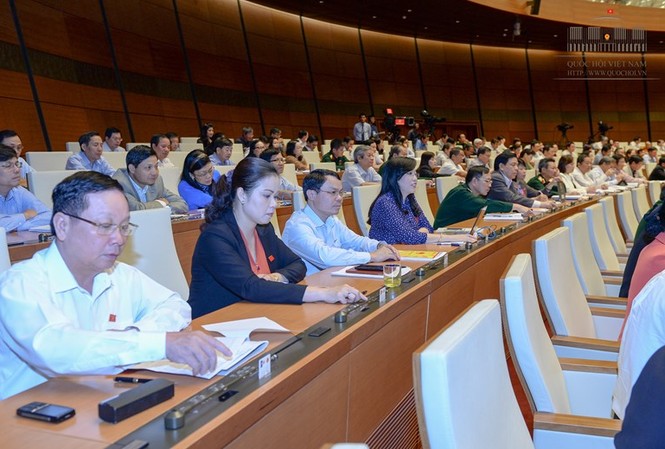 Đặt chỉ tiêu GDP bình quân đầu người lên 3.200 - 3.500 USD Nghị quyết về phát triển kinh tế xã hội được thông qua với nhiều điểm quan trọng